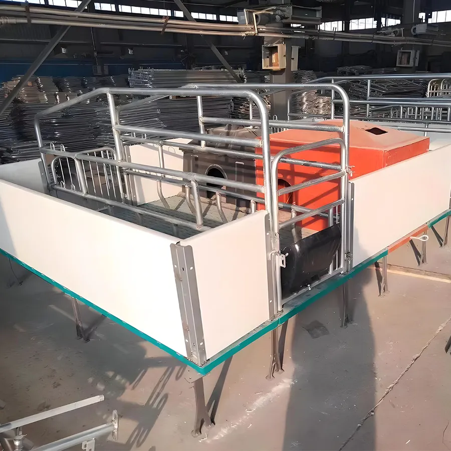 PVC wall panel sow farrowing pen with BMC leaky floor