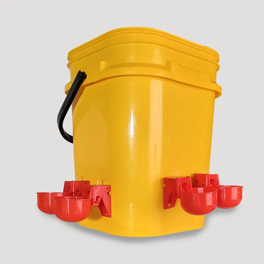 New automatic hanging drinking cup for poultry, chicken and quail