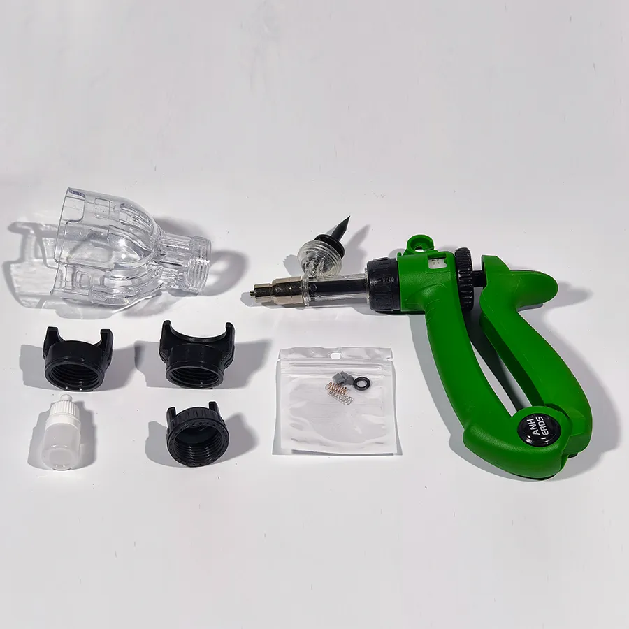 Adjustable 0.5-6ml rotary dose cup plastic automatic continuous animal injector suitable for cattle/pigs/sheep